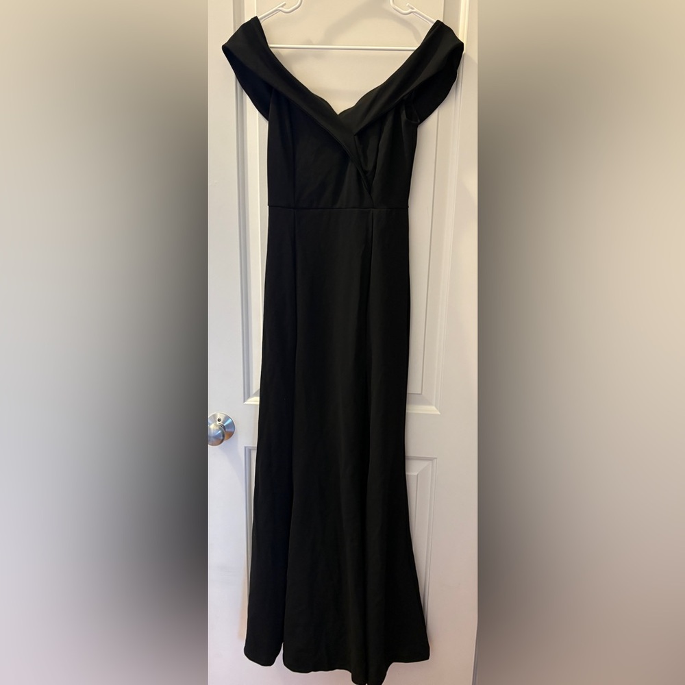 Elegant Black Women’s Maxi Dress